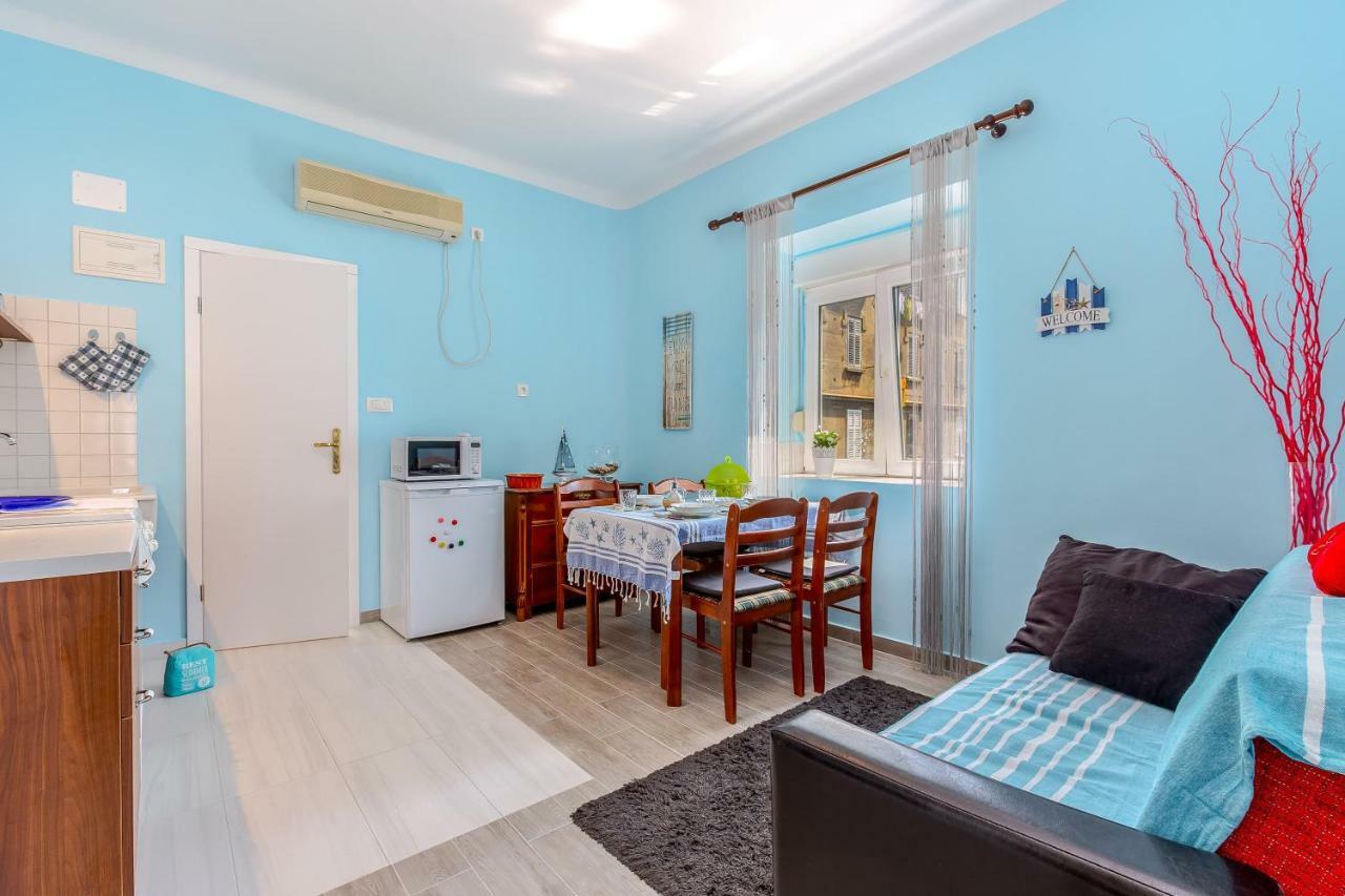 Apartment San Nicolo 리예카 외부 사진